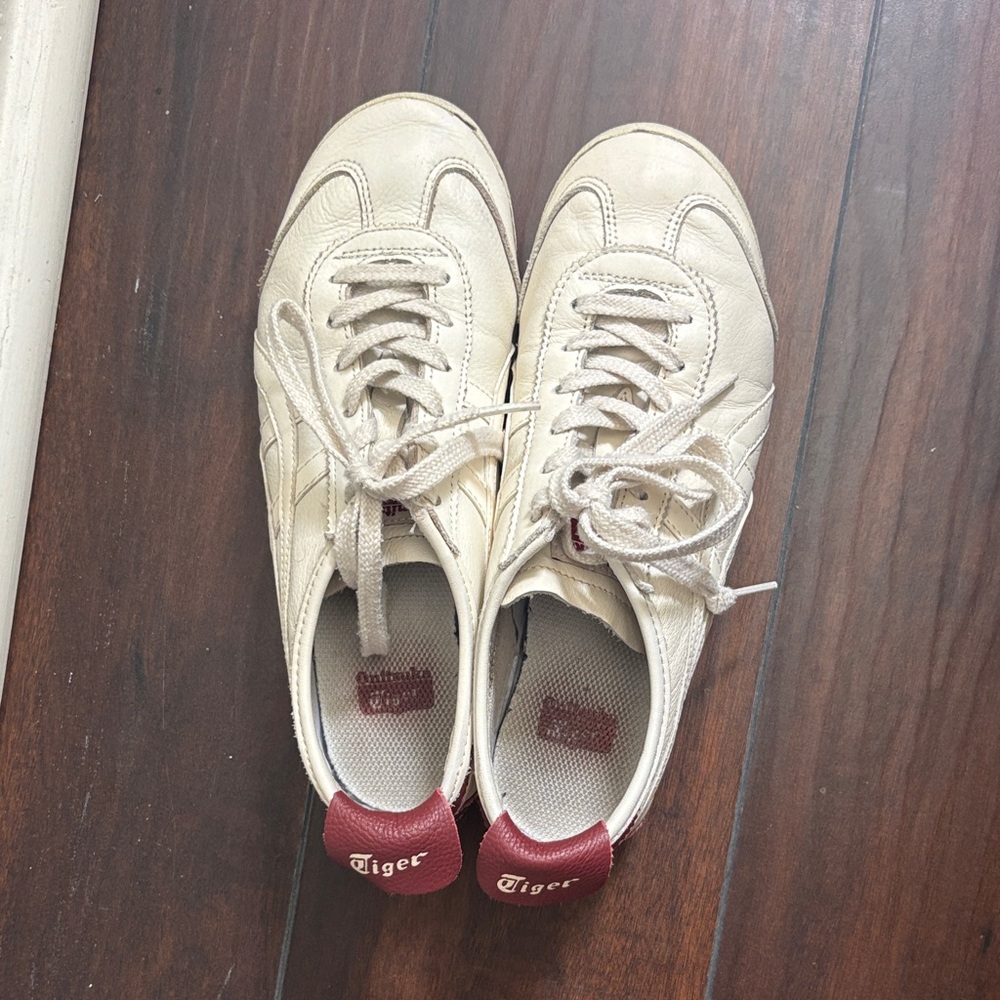 Cream and maroon Onitsuka Tiger Mexico 66 Sneakers - Picture 2 of 6